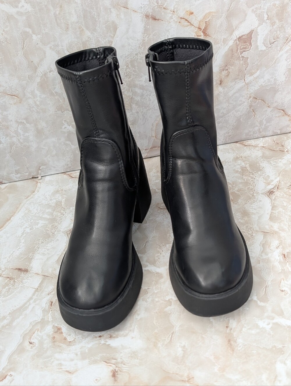 Madden Girl Ankle Boots Black Platform Block Heel Lug Sole Woman's Sz 7 - Picture 4 of 13